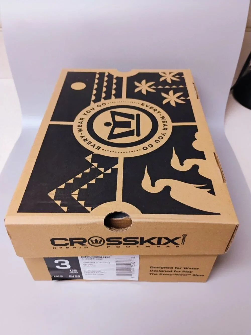 CROSSKIX 2.0 ATLANTIC WATER SHOES/ CLOGS...SIZE 3 (UNISEX)...SIZE 4.5 WOMAN